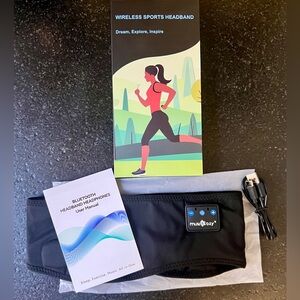 NWT. Wireless Sports Headband